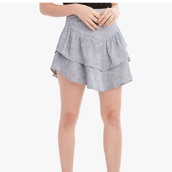 BCBGeneration Fit and Flare Ruffle Tier Mini Skirt, size large. New with tags - Picture 1 of 6